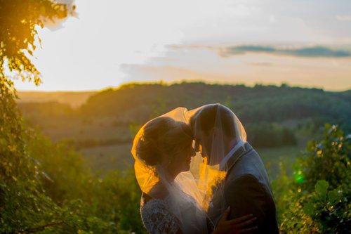 mobile - carousel-hero-element image-4