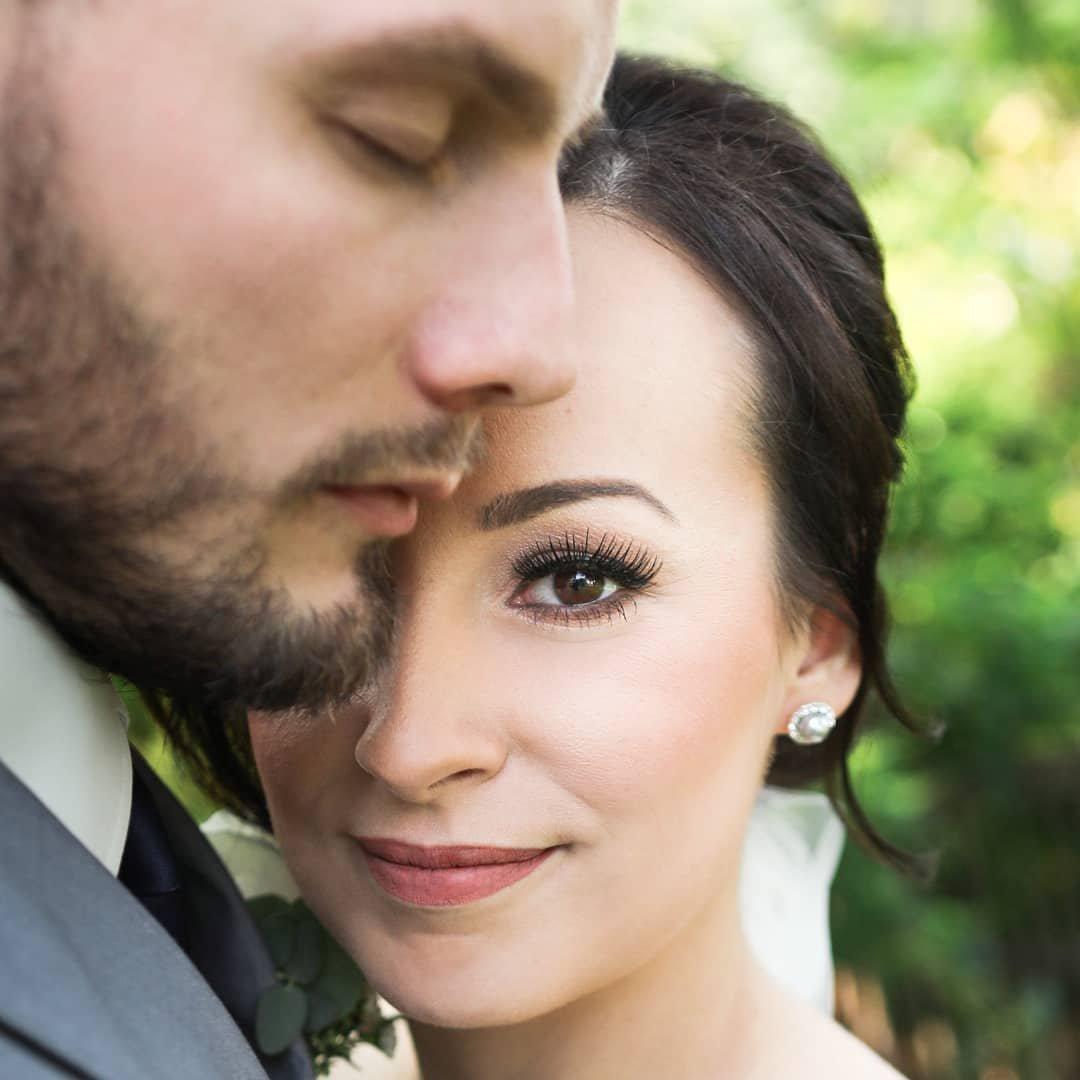 carousel-hero-element image-3