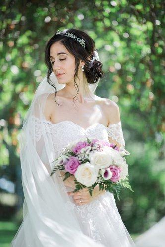 mobile - carousel-hero-element image-1