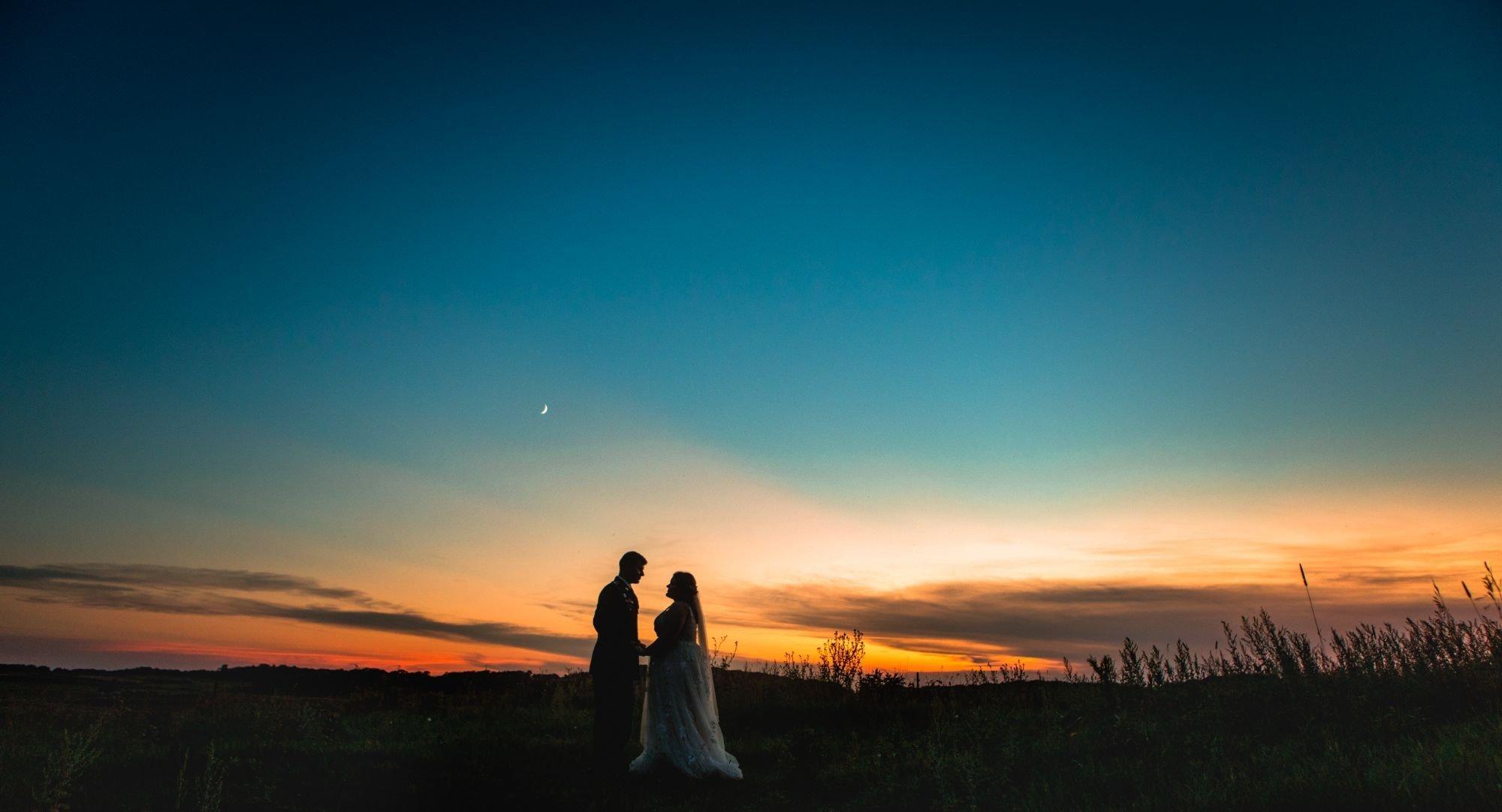 carousel-hero-element image-1