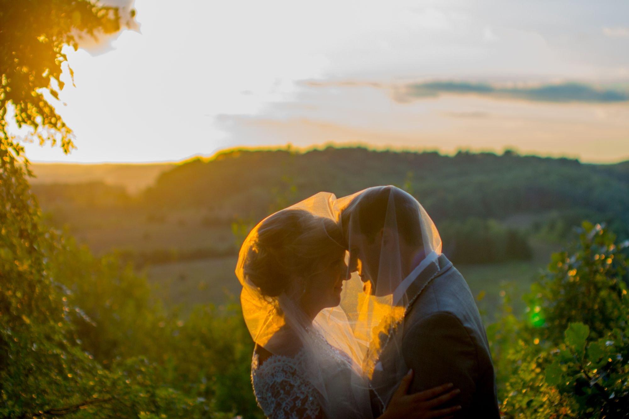 carousel-hero-element image-4